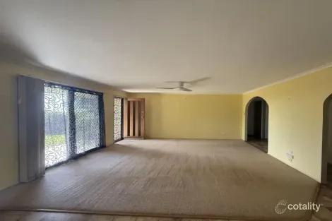 Property photo of 9 Barellan Parade Qunaba QLD 4670