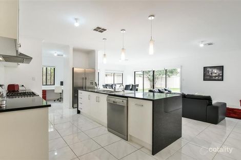 Property photo of 11 Karu Crescent Mitchell Park SA 5043