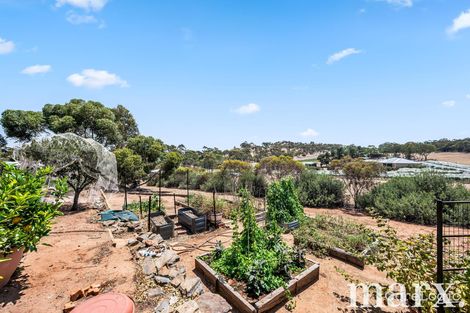Property photo of 16-18 Salem Road Penrice SA 5353