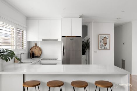 Property photo of 4/100-102 Warrigal Road Parkdale VIC 3195