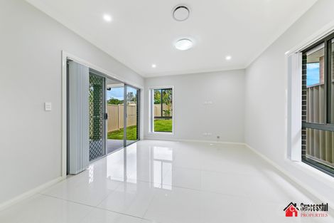 Property photo of 42 Waring Crescent Plumpton NSW 2761