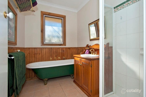 Property photo of 72 Kathryn Road Knoxfield VIC 3180