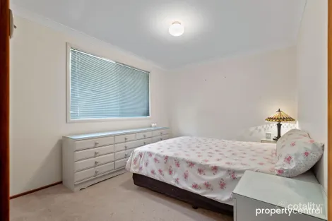 Property photo of 40 Cliffbrook Crescent Leonay NSW 2750