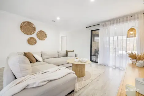 Property photo of 4 Belcello Street Botanic Ridge VIC 3977