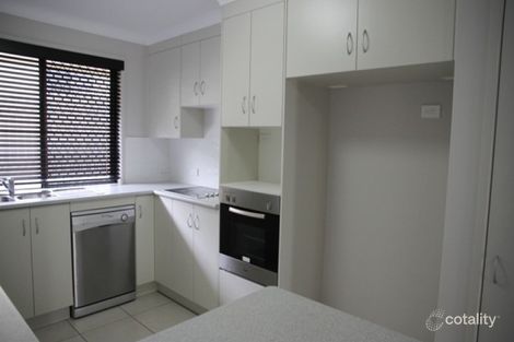 Property photo of 31 Fraser Crescent Pacific Heights QLD 4703