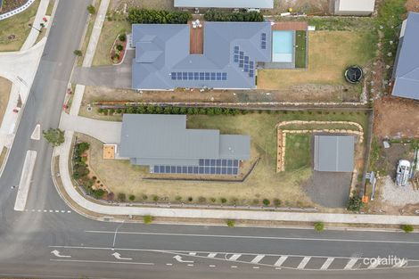 Property photo of 2 Windsor Valley Drive Burnside QLD 4560