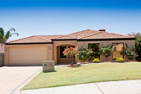 30 Asheville Pde, Landsdale, WA 6065