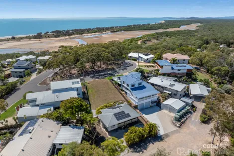 Property photo of 4 Charles Crescent Tannum Sands QLD 4680