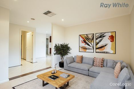 Property photo of 2/111-113 Pecks Road Sydenham VIC 3037