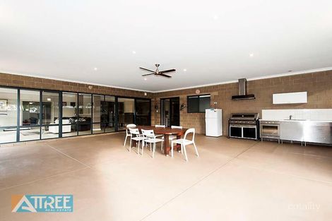 Property photo of 4 Oban Loop Bedfordale WA 6112
