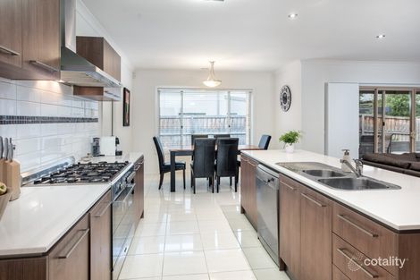 Property photo of 17 Arena Parade Officer VIC 3809