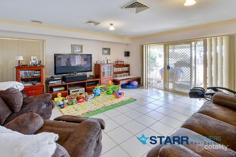 Property photo of 30 Lamington Place Bow Bowing NSW 2566