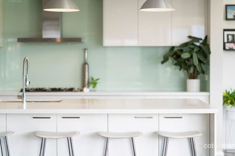 Property photo of 59 Renwick Drive Renwick NSW 2575