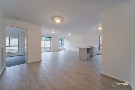 Property photo of 41 Bradfield Loop Strathfieldsaye VIC 3551