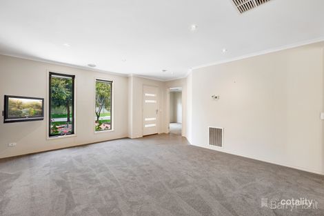 Property photo of 13 Bellbird Drive California Gully VIC 3556