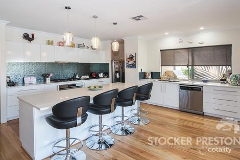 Property photo of 22 Burgee Cove Geographe WA 6280