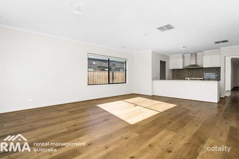 Property photo of 20 Mervyn Way Mambourin VIC 3024