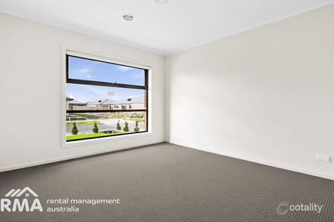 Property photo of 20 Mervyn Way Mambourin VIC 3024