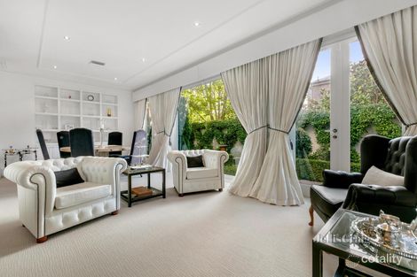 Property photo of 6A Gordon Crescent Blackburn VIC 3130