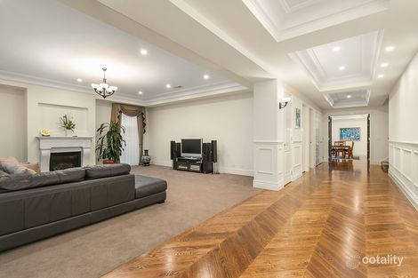 Property photo of 25 Upland Road Strathmore VIC 3041