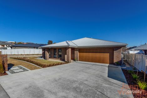 Property photo of 5 Blacket Place Yass NSW 2582
