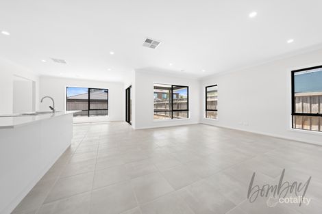 Property photo of 39 Balmain Road Mickleham VIC 3064