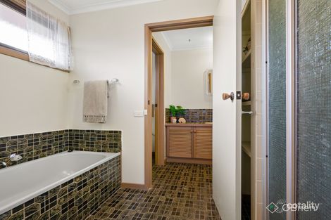 Property photo of 7 Apollo Court Wantirna South VIC 3152