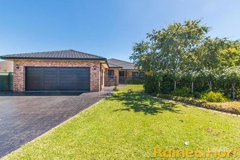 Property photo of 10 Cascade Court Dubbo NSW 2830