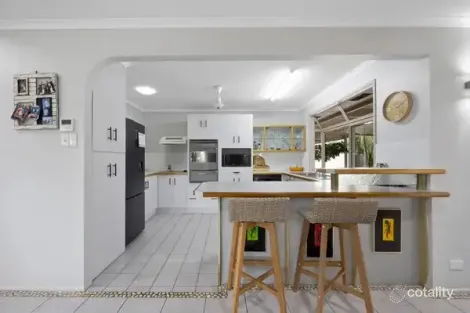 Property photo of 9 Jason Street Andergrove QLD 4740