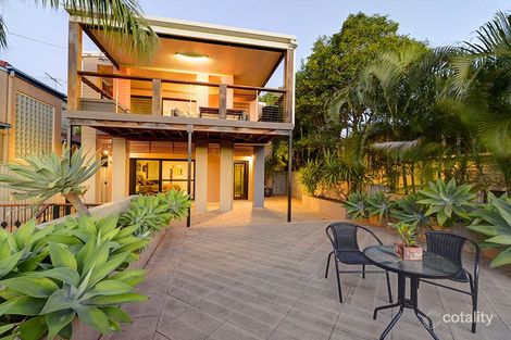 Property photo of 143 Hawthorne Road Hawthorne QLD 4171