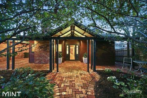 49 Moss St, East Fremantle, WA 6158