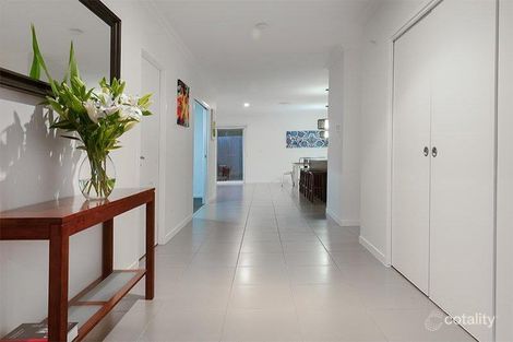 Property photo of 15 Lorikeet Close Fig Tree Pocket QLD 4069