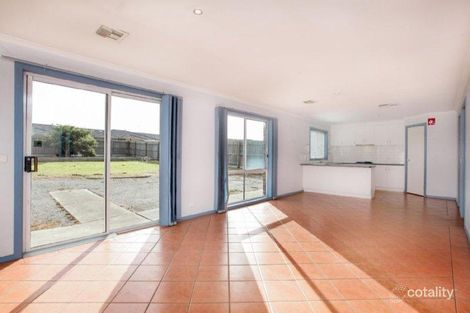 Property photo of 5 Gowanbrae Drive Gowanbrae VIC 3043