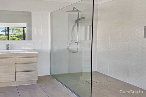 Property photo of 18 Jacobsen Outlook Urraween QLD 4655