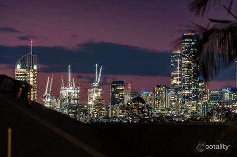 204 Norman Ave, Norman Park, QLD 4170