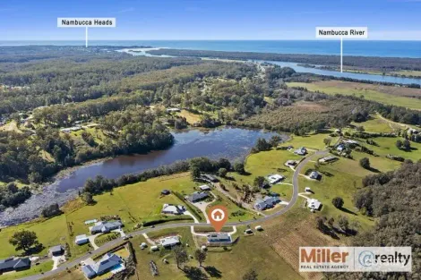 Property photo of 60 Lakeview Close North Macksville NSW 2447