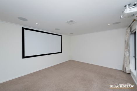Property photo of 18 Bindugan Crescent Ngunnawal ACT 2913