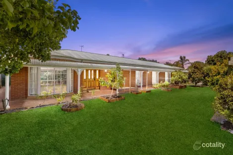 18 Dennys Ct, Grovedale, VIC 3216