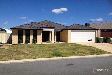 36 Marseille Gdns, Piara Waters, WA 6112