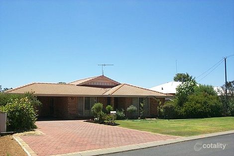 Property photo of 25 Wallaroo Way Australind WA 6233
