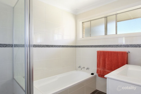 Property photo of 16 Campion Parade Armidale NSW 2350
