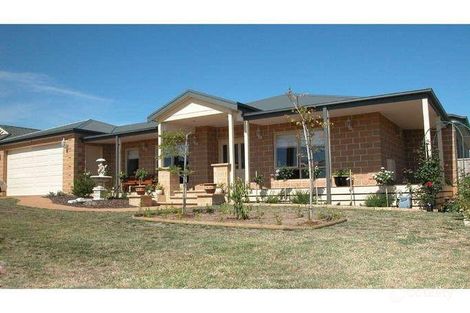 Property photo of 7 Caroline Court Mount Martha VIC 3934