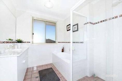 Property photo of 14 Majella Close Eleebana NSW 2282