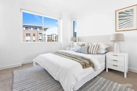 Property photo of 401/28 Peninsula Drive Breakfast Point NSW 2137