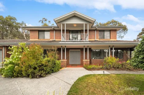8 Cassinia Cl, Knoxfield, VIC 3180
