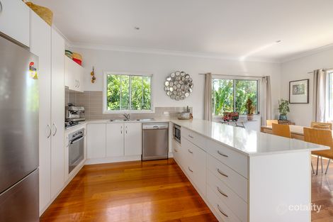 Property photo of 2/1 Nandroya Avenue Ocean Shores NSW 2483