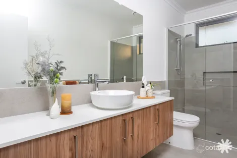 Property photo of 8A Knutsford Avenue Rivervale WA 6103