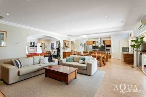Property photo of 22 Tetragona Way Frankston South VIC 3199