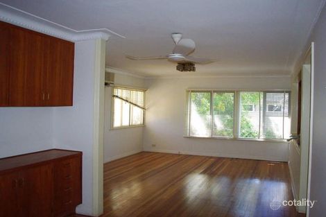Property photo of 22 Kenmore Road Kenmore QLD 4069