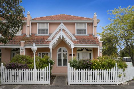 32 Park View Tce, Sydenham, VIC 3037